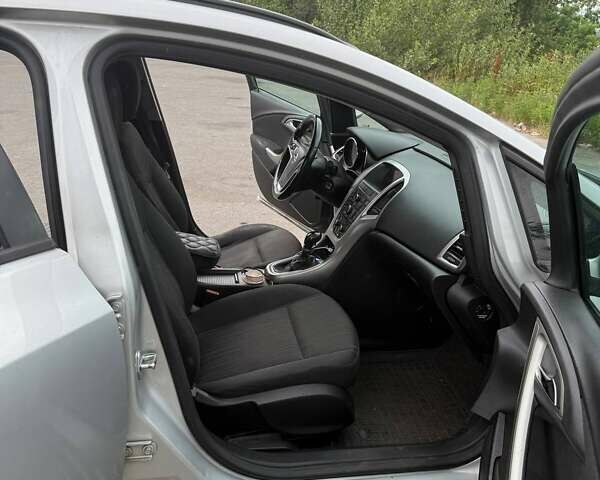 Сірий Опель Астра, об'ємом двигуна 1.69 л та пробігом 313 тис. км за 6900 $, фото 2 на Automoto.ua