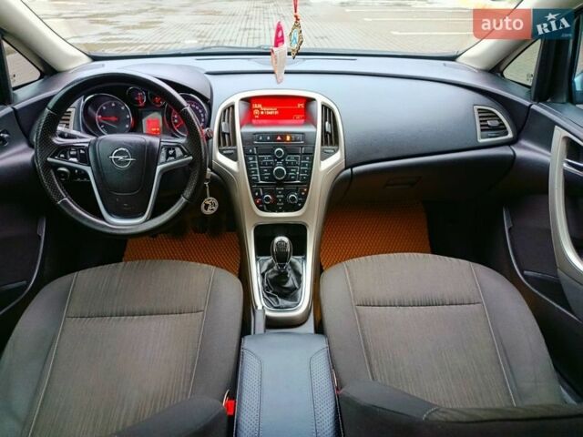Серый Опель Астра, объемом двигателя 1.69 л и пробегом 264 тыс. км за 5650 $, фото 46 на Automoto.ua