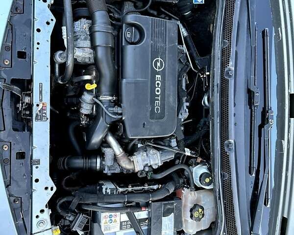 Сірий Опель Астра, об'ємом двигуна 1.7 л та пробігом 213 тис. км за 6800 $, фото 11 на Automoto.ua