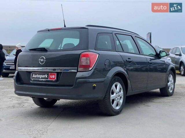 Серый Опель Астра, объемом двигателя 1.6 л и пробегом 192 тыс. км за 6290 $, фото 4 на Automoto.ua