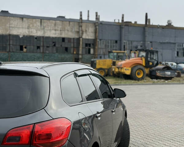 Серый Опель Астра, объемом двигателя 1.69 л и пробегом 412 тыс. км за 6500 $, фото 18 на Automoto.ua