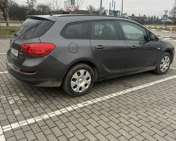 Серый Опель Астра, объемом двигателя 1.69 л и пробегом 315 тыс. км за 6300 $, фото 9 на Automoto.ua