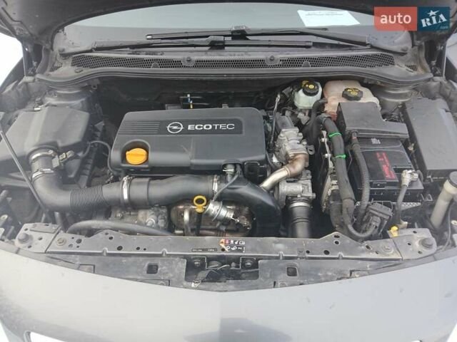 Сірий Опель Астра, об'ємом двигуна 1.7 л та пробігом 250 тис. км за 7100 $, фото 6 на Automoto.ua