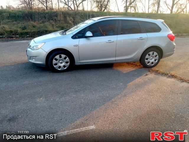 Сірий Опель Астра, об'ємом двигуна 1.7 л та пробігом 278 тис. км за 6500 $, фото 1 на Automoto.ua