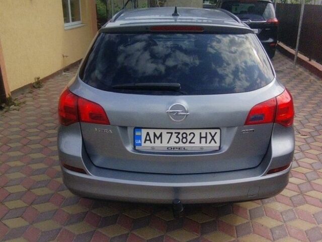 Сірий Опель Астра, об'ємом двигуна 1.7 л та пробігом 237 тис. км за 6500 $, фото 1 на Automoto.ua