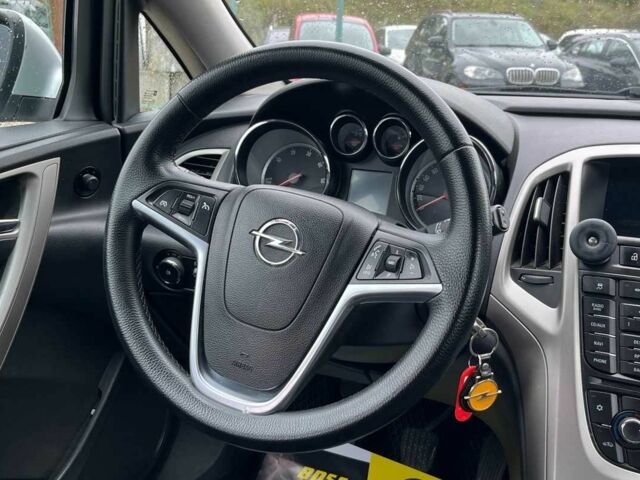 Серый Опель Астра, объемом двигателя 1.3 л и пробегом 238 тыс. км за 5499 $, фото 16 на Automoto.ua