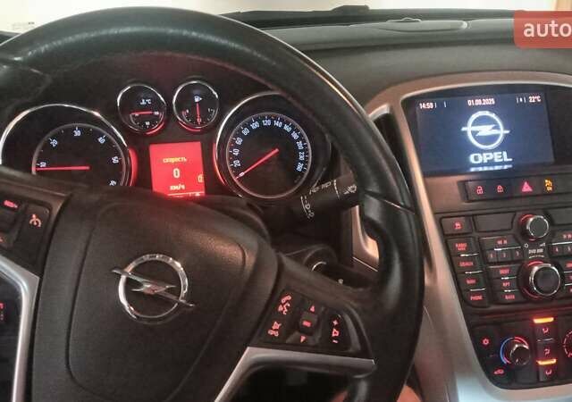 Серый Опель Астра, объемом двигателя 1.69 л и пробегом 187 тыс. км за 6800 $, фото 3 на Automoto.ua