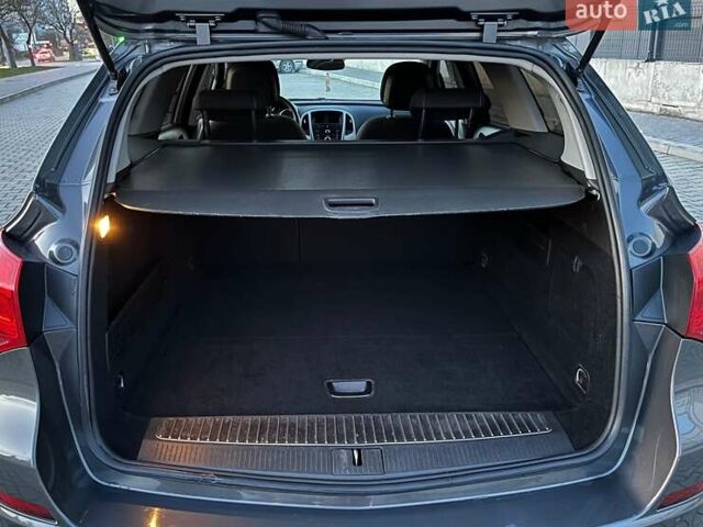 Сірий Опель Астра, об'ємом двигуна 1.7 л та пробігом 244 тис. км за 7000 $, фото 11 на Automoto.ua