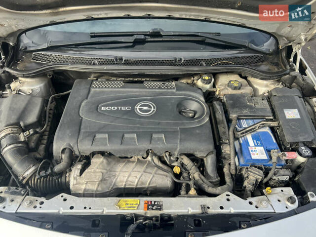 Серый Опель Астра, объемом двигателя 1.96 л и пробегом 243 тыс. км за 7900 $, фото 10 на Automoto.ua