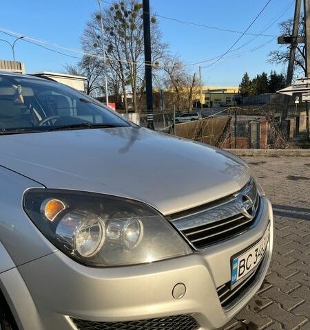 Серый Опель Астра, объемом двигателя 1.69 л и пробегом 238 тыс. км за 4550 $, фото 14 на Automoto.ua