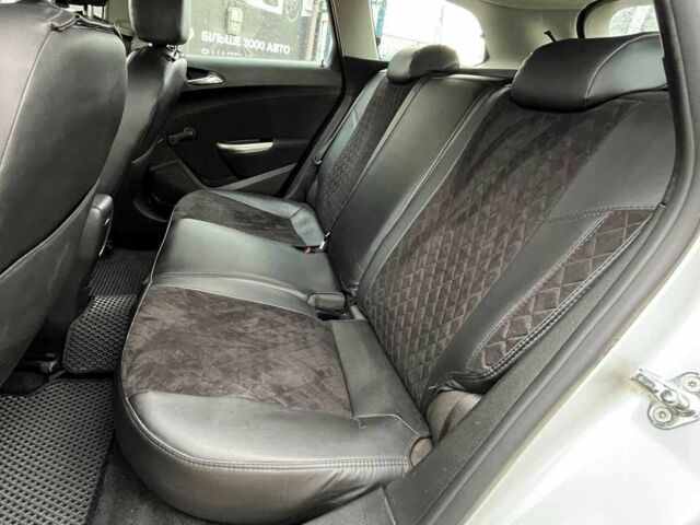 Серый Опель Астра, объемом двигателя 1.3 л и пробегом 238 тыс. км за 5499 $, фото 14 на Automoto.ua