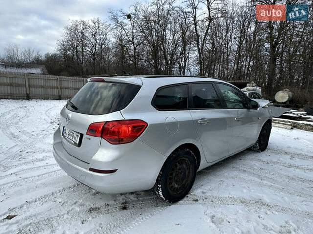 Серый Опель Астра, объемом двигателя 1.69 л и пробегом 249 тыс. км за 3350 $, фото 4 на Automoto.ua