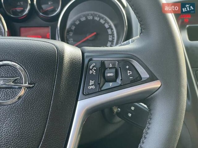 Сірий Опель Астра, об'ємом двигуна 1.3 л та пробігом 182 тис. км за 6799 $, фото 42 на Automoto.ua