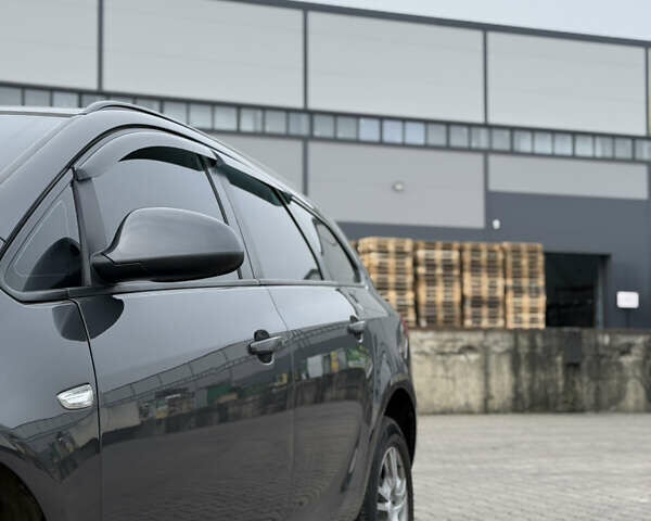 Серый Опель Астра, объемом двигателя 1.69 л и пробегом 412 тыс. км за 6500 $, фото 13 на Automoto.ua