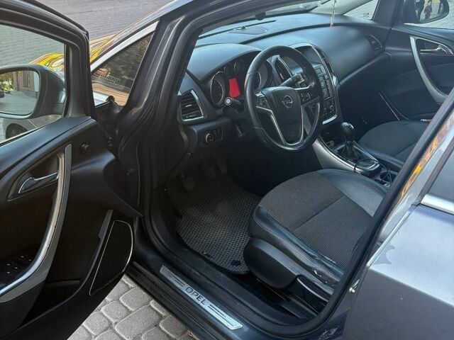Сірий Опель Астра, об'ємом двигуна 1.7 л та пробігом 272 тис. км за 6900 $, фото 6 на Automoto.ua