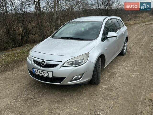 Серый Опель Астра, объемом двигателя 1.25 л и пробегом 242 тыс. км за 5200 $, фото 4 на Automoto.ua