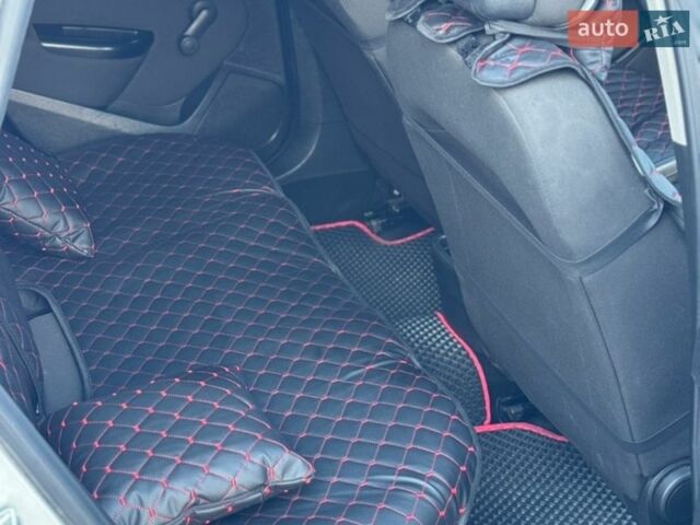 Серый Опель Астра, объемом двигателя 1.69 л и пробегом 167 тыс. км за 6800 $, фото 13 на Automoto.ua