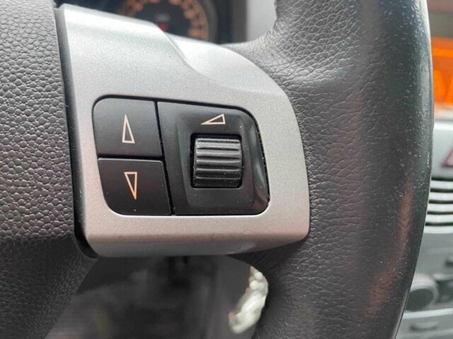 Серый Опель Астра, объемом двигателя 1.6 л и пробегом 192 тыс. км за 6290 $, фото 14 на Automoto.ua