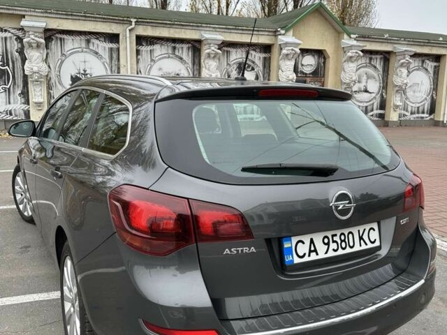 Сірий Опель Астра, об'ємом двигуна 1.7 л та пробігом 226 тис. км за 7700 $, фото 3 на Automoto.ua
