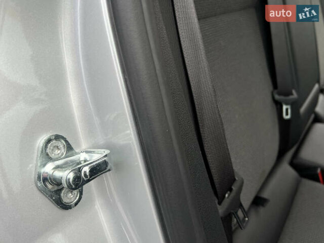 Сірий Опель Астра, об'ємом двигуна 1.6 л та пробігом 96 тис. км за 8650 $, фото 107 на Automoto.ua