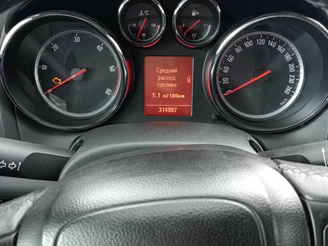 Серый Опель Астра, объемом двигателя 1.7 л и пробегом 317 тыс. км за 5900 $, фото 8 на Automoto.ua