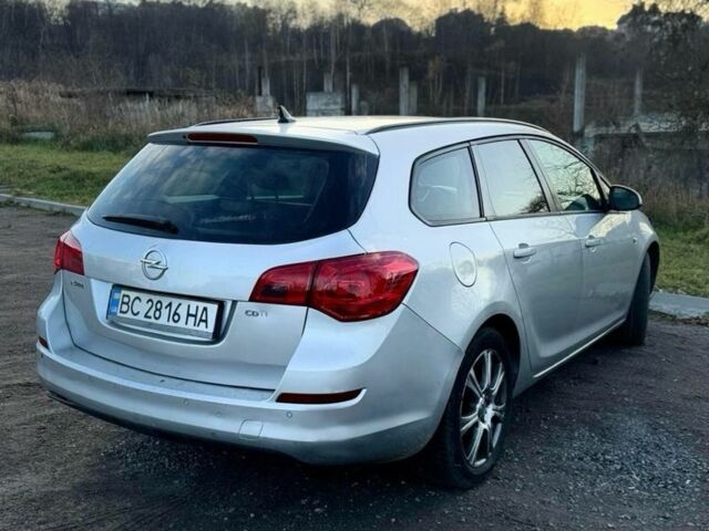 Серый Опель Астра, объемом двигателя 1.7 л и пробегом 3 тыс. км за 4900 $, фото 3 на Automoto.ua