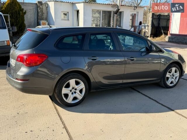 Сірий Опель Астра, об'ємом двигуна 1.4 л та пробігом 170 тис. км за 7200 $, фото 3 на Automoto.ua