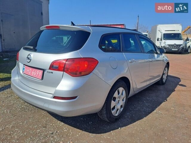 Сірий Опель Астра, об'ємом двигуна 1.7 л та пробігом 285 тис. км за 6000 $, фото 3 на Automoto.ua