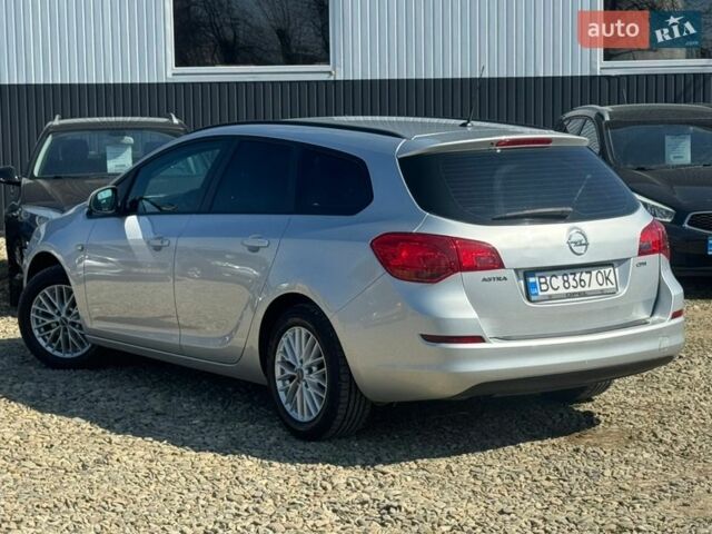 Серый Опель Астра, объемом двигателя 1.7 л и пробегом 280 тыс. км за 6650 $, фото 12 на Automoto.ua