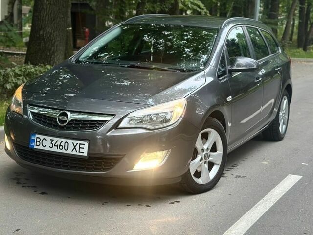 Сірий Опель Астра, об'ємом двигуна 1.7 л та пробігом 187 тис. км за 6200 $, фото 4 на Automoto.ua