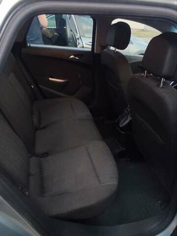 Серый Опель Астра, объемом двигателя 1.3 л и пробегом 251 тыс. км за 5500 $, фото 10 на Automoto.ua