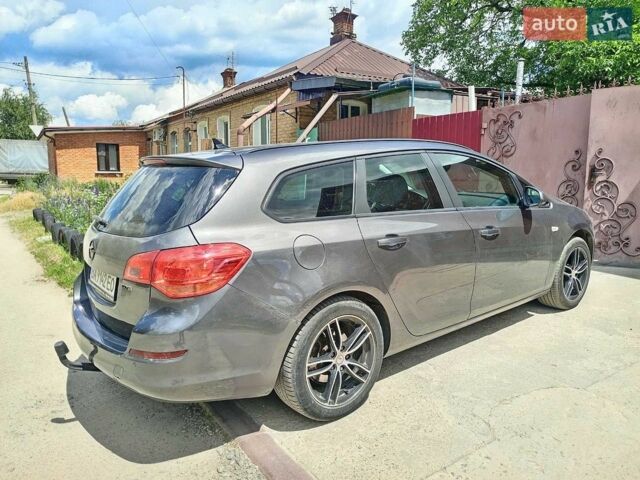 Сірий Опель Астра, об'ємом двигуна 1.7 л та пробігом 255 тис. км за 6500 $, фото 13 на Automoto.ua