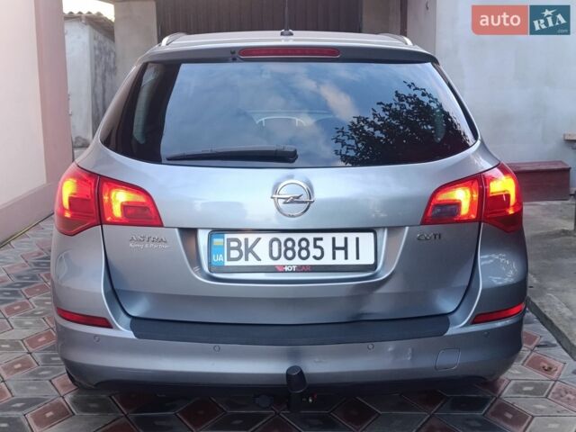 Сірий Опель Астра, об'ємом двигуна 1.7 л та пробігом 273 тис. км за 5500 $, фото 6 на Automoto.ua