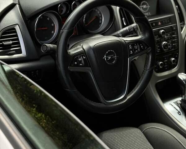 Сірий Опель Астра, об'ємом двигуна 1.96 л та пробігом 280 тис. км за 7950 $, фото 38 на Automoto.ua