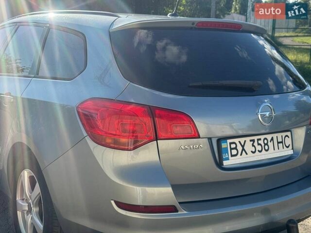 Сірий Опель Астра, об'ємом двигуна 1.7 л та пробігом 245 тис. км за 7500 $, фото 16 на Automoto.ua