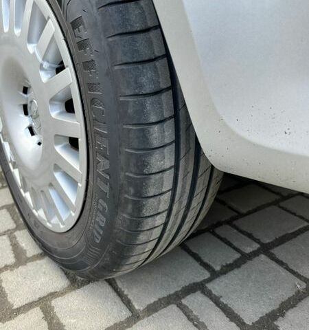 Серый Опель Астра, объемом двигателя 1.7 л и пробегом 236 тыс. км за 6100 $, фото 10 на Automoto.ua