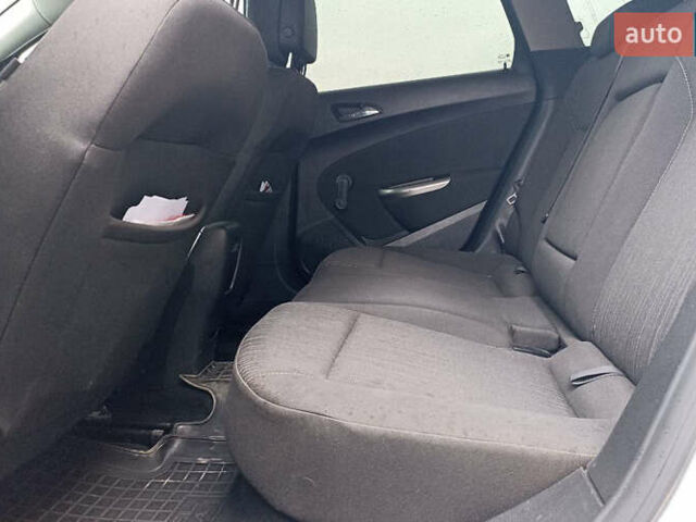 Сірий Опель Астра, об'ємом двигуна 1.69 л та пробігом 228 тис. км за 8500 $, фото 20 на Automoto.ua