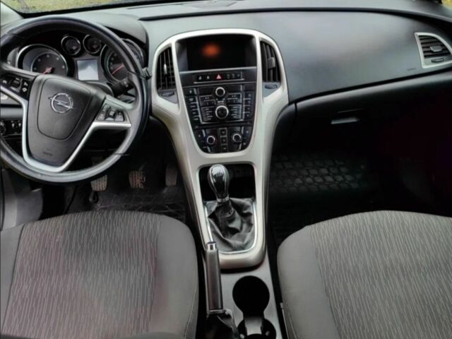 Сірий Опель Астра, об'ємом двигуна 0 л та пробігом 238 тис. км за 6300 $, фото 1 на Automoto.ua