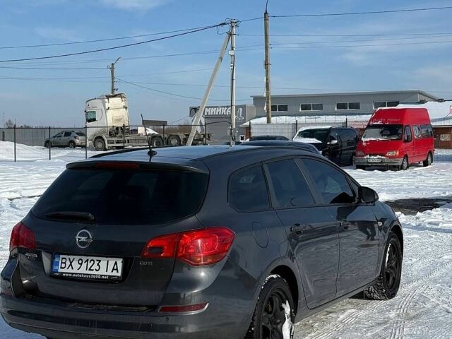 Серый Опель Астра, объемом двигателя 1.69 л и пробегом 290 тыс. км за 5950 $, фото 2 на Automoto.ua