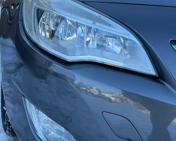 Серый Опель Астра, объемом двигателя 1.7 л и пробегом 254 тыс. км за 6900 $, фото 35 на Automoto.ua