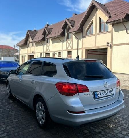 Серый Опель Астра, объемом двигателя 1.3 л и пробегом 308 тыс. км за 5250 $, фото 7 на Automoto.ua