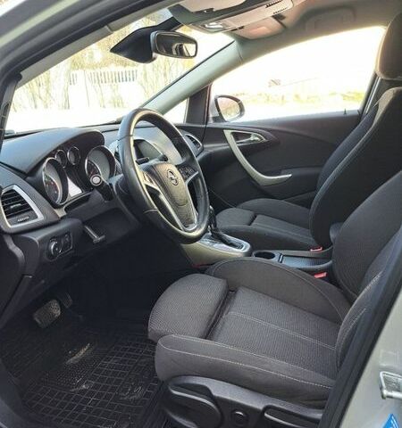 Серый Опель Астра, объемом двигателя 1.96 л и пробегом 363 тыс. км за 7000 $, фото 7 на Automoto.ua