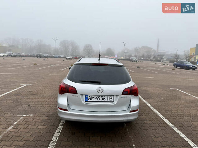 Сірий Опель Астра, об'ємом двигуна 1.3 л та пробігом 237 тис. км за 6700 $, фото 3 на Automoto.ua