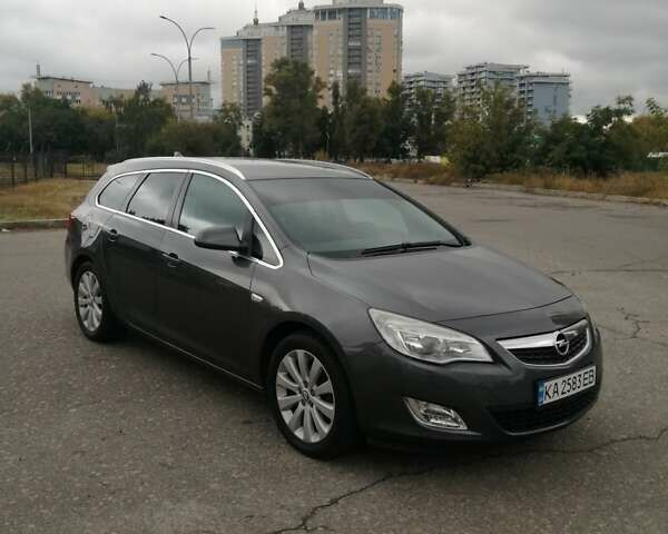 Опель Астра 2011 у Києві на Automoto.ua Сірий Опель Астра, об'ємом двигуна 1.3 л та пробігом 254 тис. км за 7200 $, фото 5 на Automoto.ua