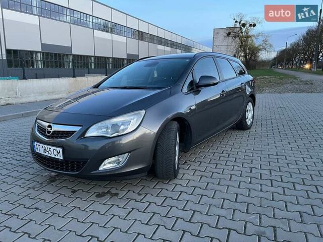 Сірий Опель Астра, об'ємом двигуна 1.7 л та пробігом 244 тис. км за 7000 $, фото 6 на Automoto.ua