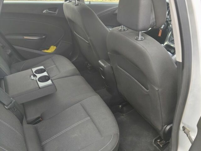 Серый Опель Астра, объемом двигателя 1.7 л и пробегом 253 тыс. км за 6000 $, фото 1 на Automoto.ua