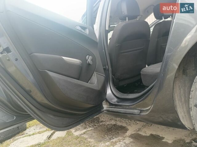 Серый Опель Астра, объемом двигателя 1.4 л и пробегом 180 тыс. км за 6500 $, фото 8 на Automoto.ua