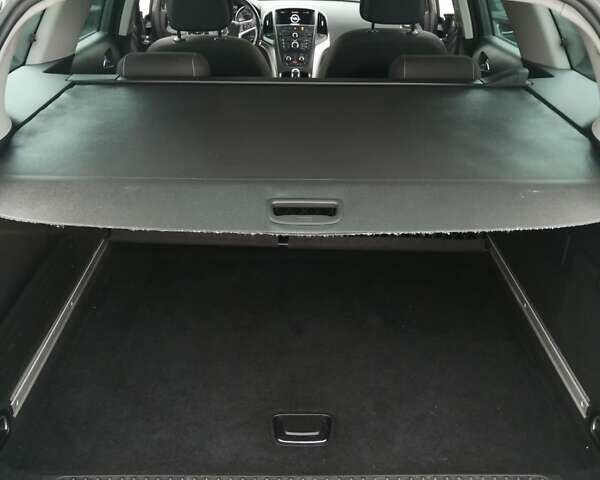 Опель Астра 2011 у Києві на Automoto.ua Сірий Опель Астра, об'ємом двигуна 1.3 л та пробігом 254 тис. км за 7200 $, фото 12 на Automoto.ua