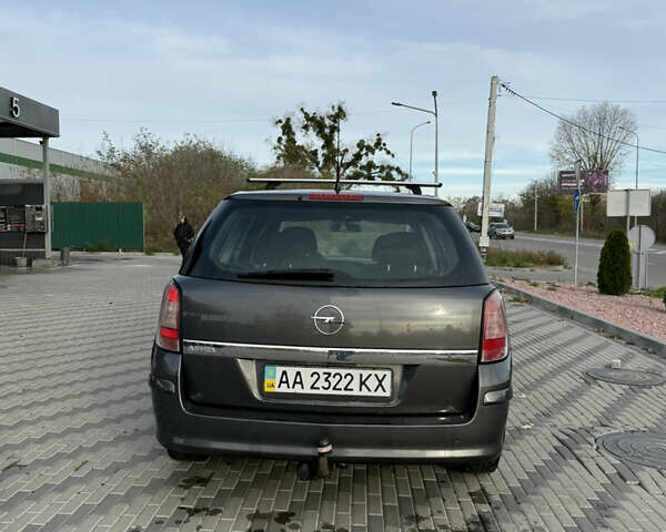 Серый Опель Астра, объемом двигателя 1.6 л и пробегом 250 тыс. км за 6400 $, фото 6 на Automoto.ua