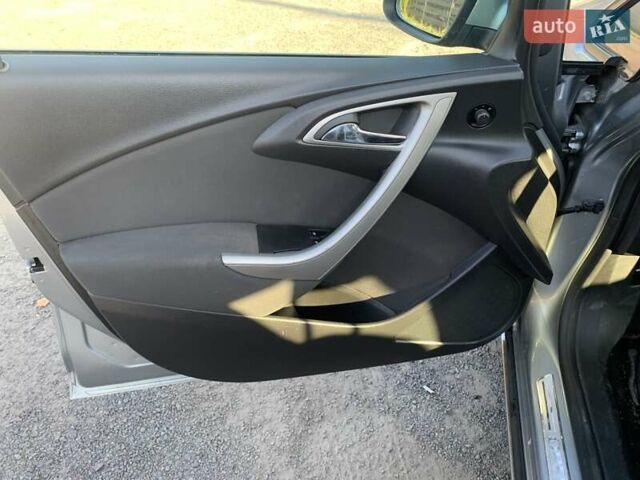 Серый Опель Астра, объемом двигателя 1.6 л и пробегом 219 тыс. км за 6450 $, фото 13 на Automoto.ua